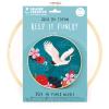 GRAINE CREATIVE Punch Needle Kit 25cm GC-420340 Japanischer Kranich